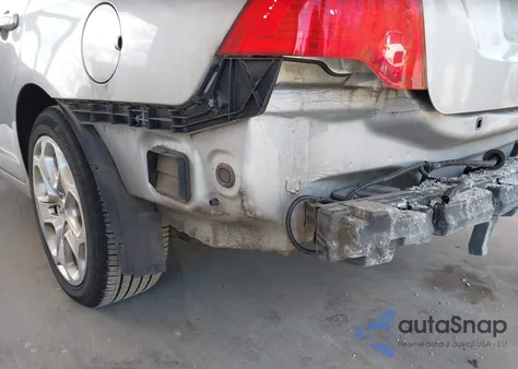 2010 Ford Fusion Se from USA, damaged, VIN 3FAHP0HA7AR223493